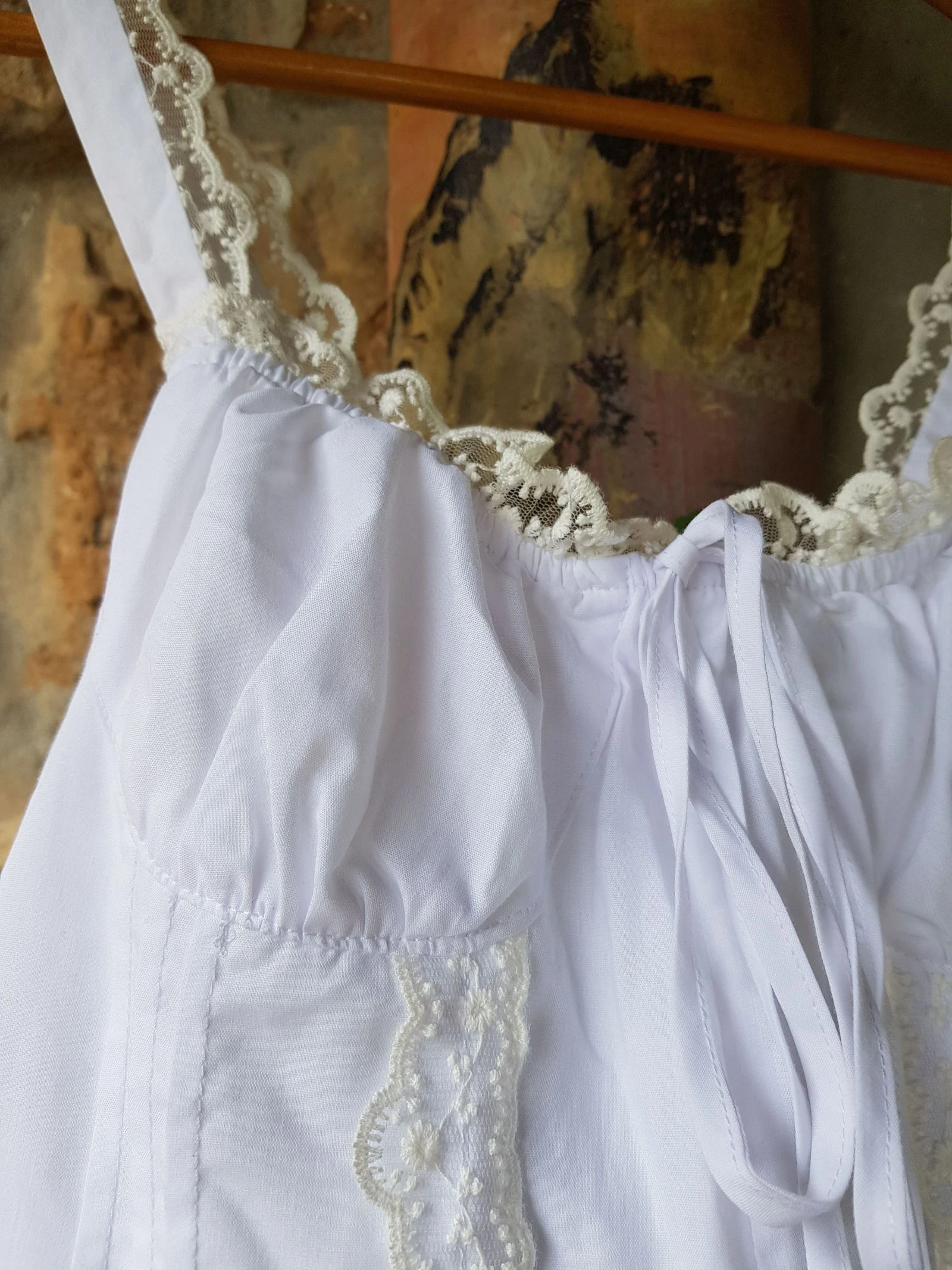 Vestido mini branco corsetizado de renda Miss Selfridge – photo 3